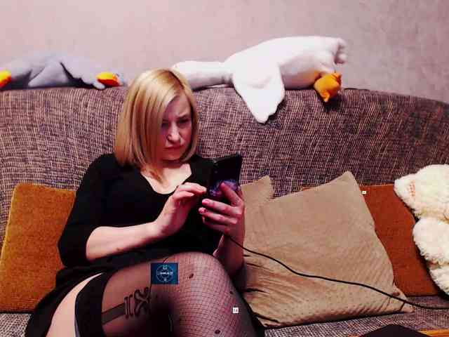 Ale4kaxx webcam