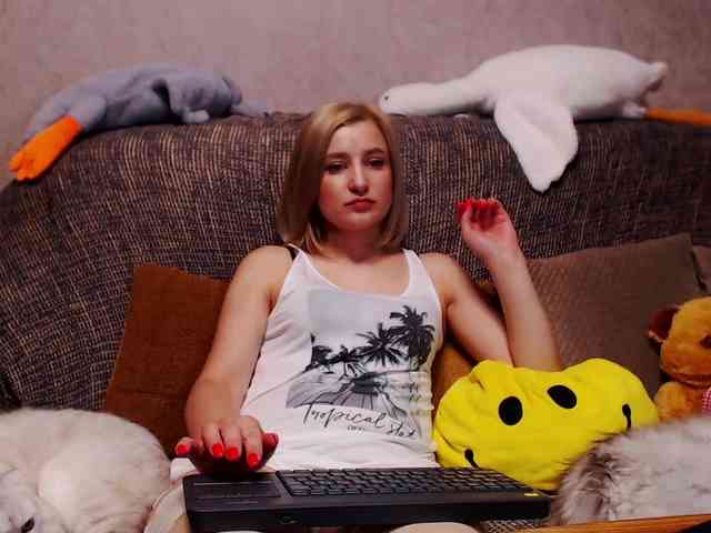 Ale4kaxx webcam