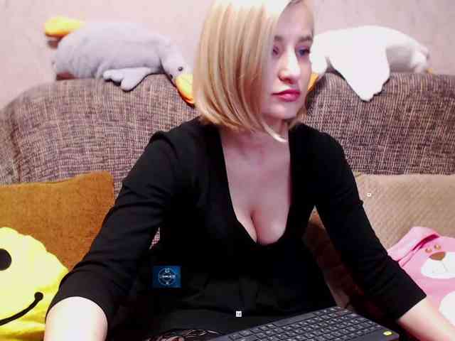 Ale4kaxx webcam