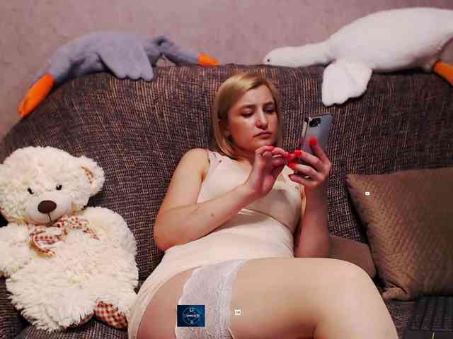 Ale4kaxx webcam