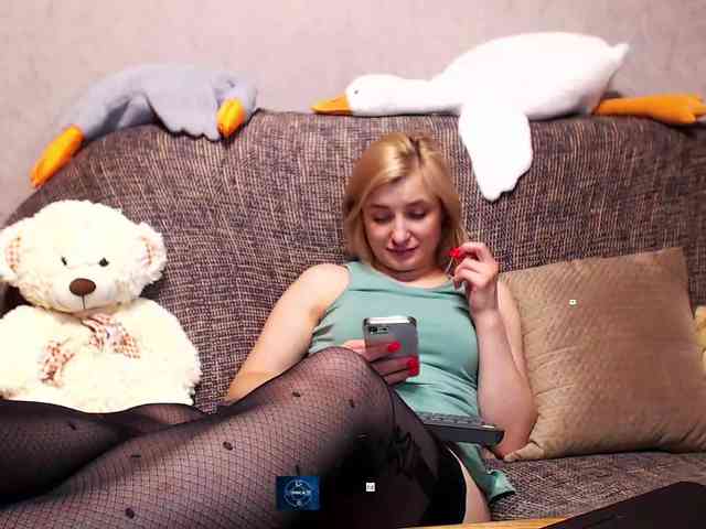 Ale4kaxx webcam