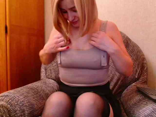 Ale4kaxx webcam