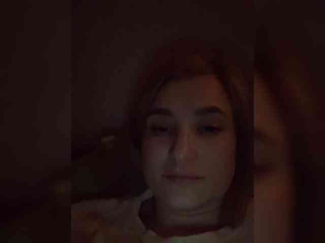 Ale4kaxx webcam