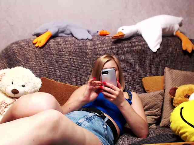 Ale4kaxx webcam