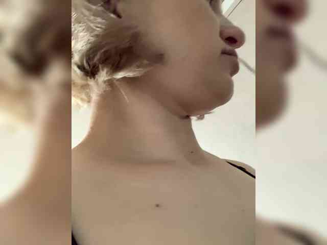 Ale4kaxx webcam