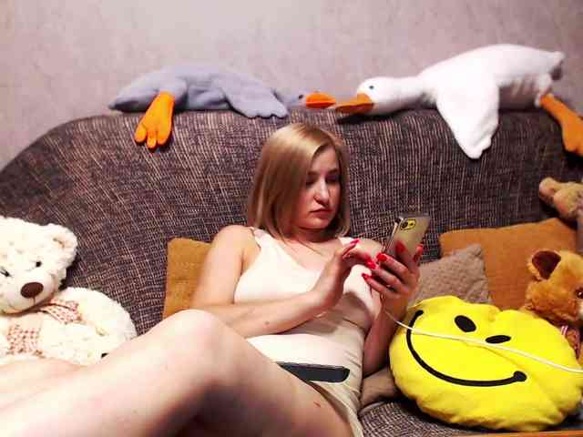 Ale4kaxx webcam