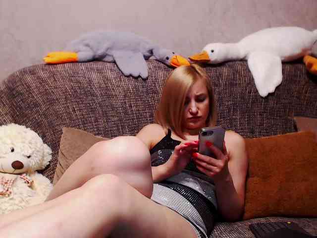 Ale4kaxx webcam