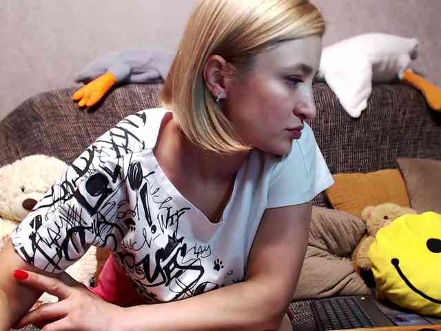 Ale4kaxx webcam