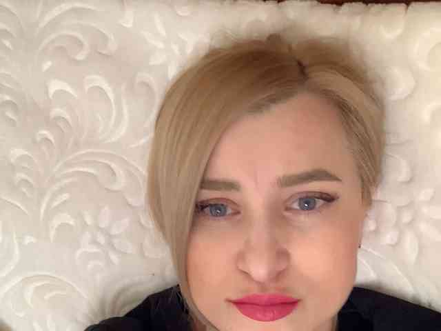 Ale4kaxx webcam