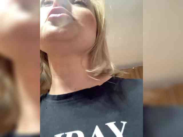 Ale4kaxx webcam