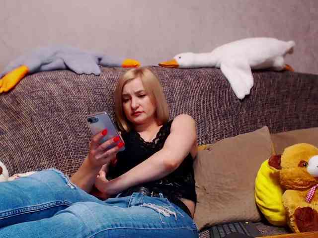Ale4kaxx webcam