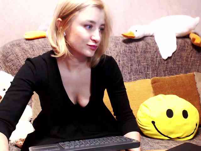 Ale4kaxx webcam