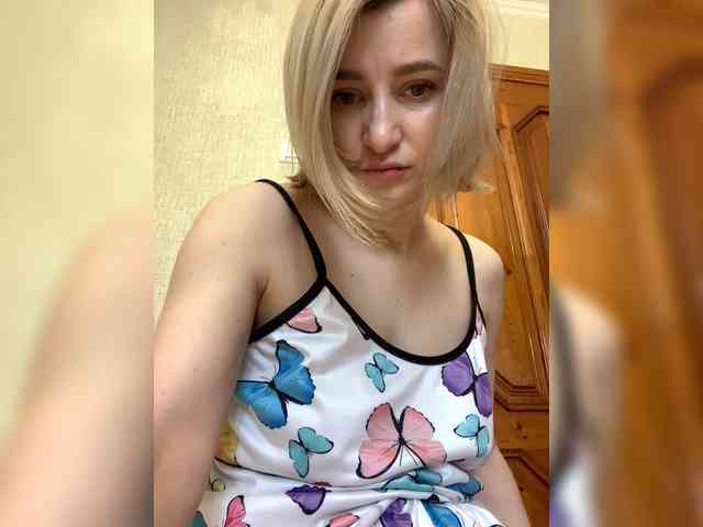 Ale4kaxx webcam