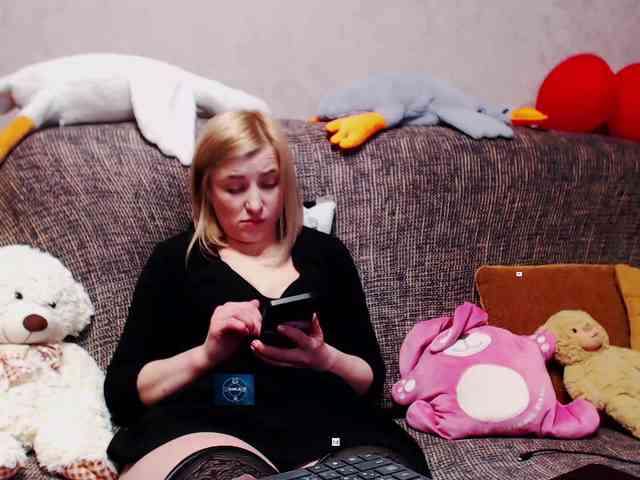 Ale4kaxx webcam