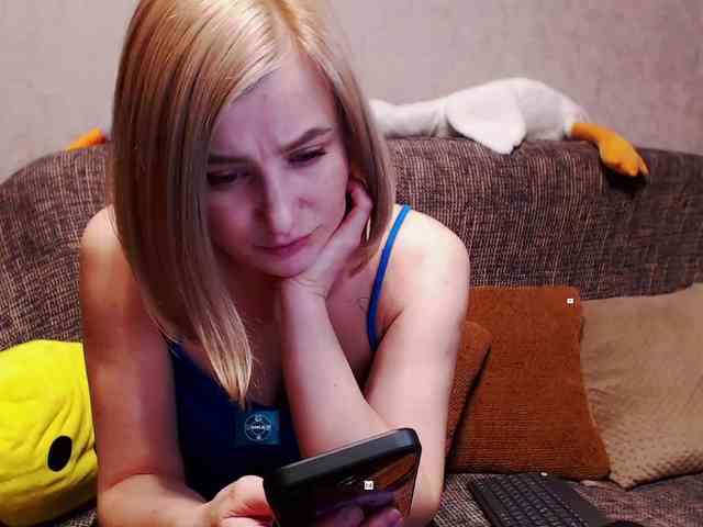 alya555 Live Webcam on BongaCams