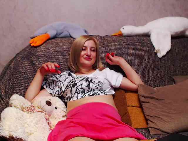 Ale4kaxx webcam