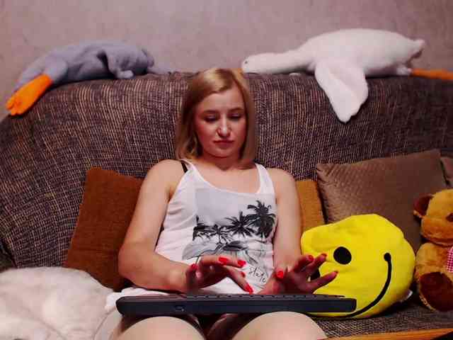 Ale4kaxx webcam