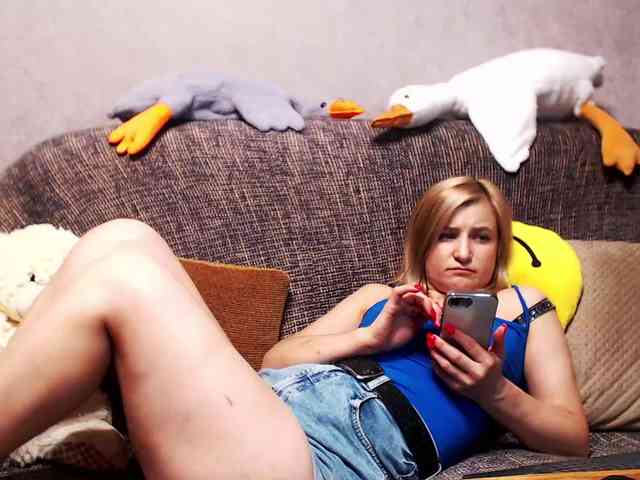 Ale4kaxx webcam