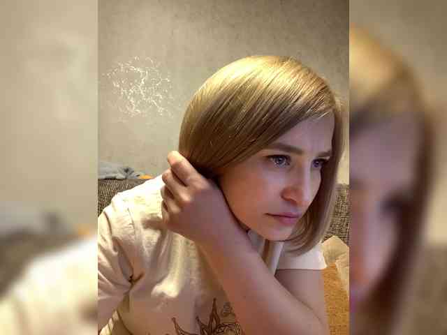Ale4kaxx webcam