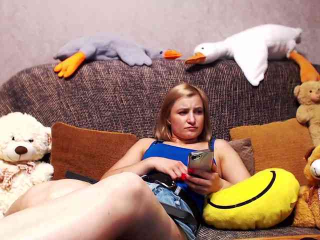 Ale4kaxx webcam