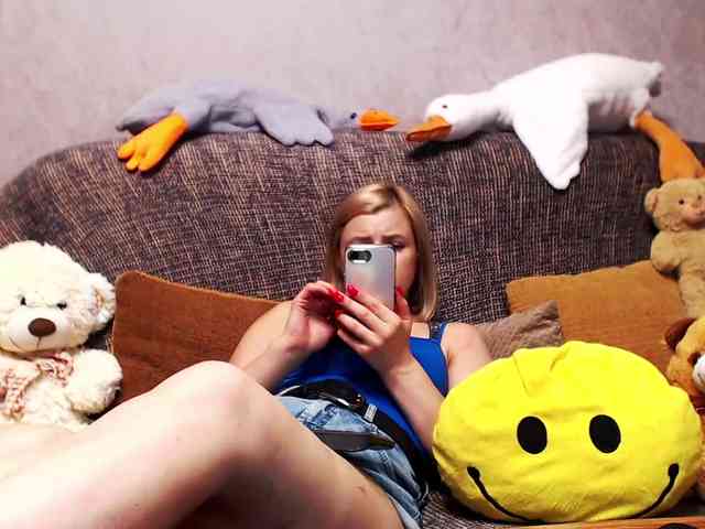 Ale4kaxx webcam