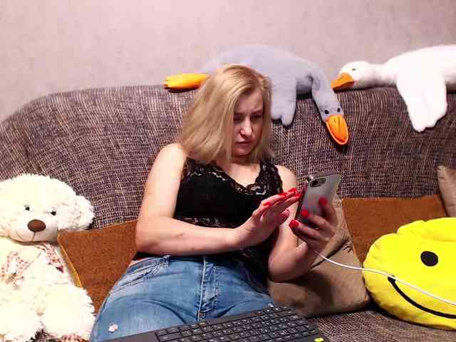 Ale4kaxx webcam