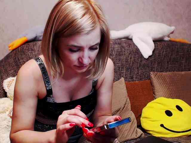 Ale4kaxx webcam