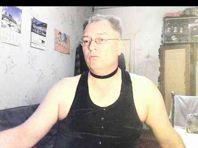 HotSlutXXX