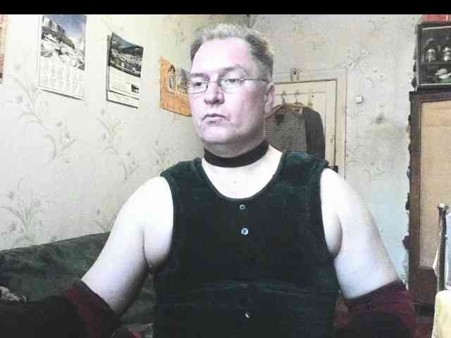 HotSlutXXX