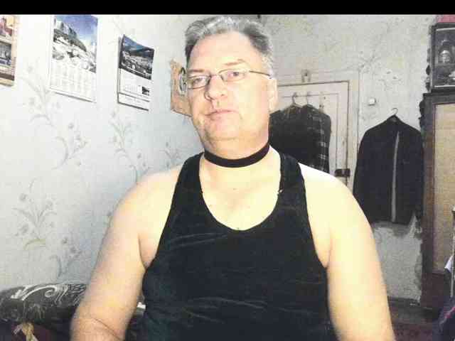 HotSlutXXX