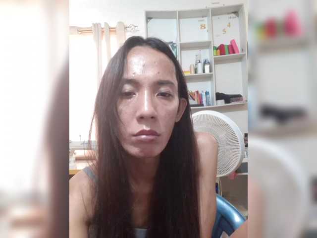 asianquiin live webcam show
