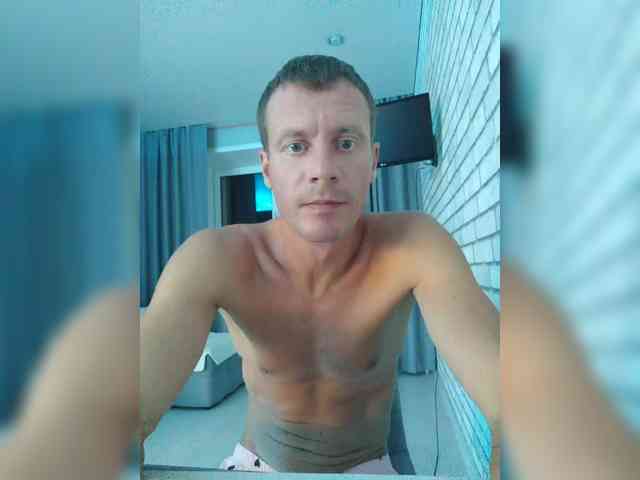 Alex_White