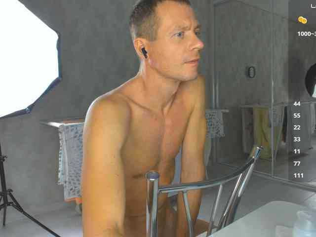 Alex_White