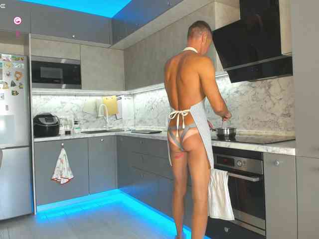 Alex_White