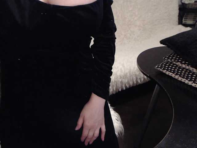 Belladonna's BongaCams show and profile