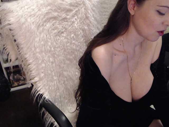belladonna cam belle