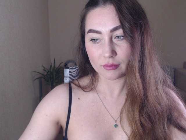 bigstarxxx's BongaCams show and profile