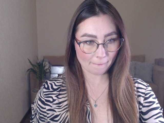 bigstarxxx's BongaCams show and profile