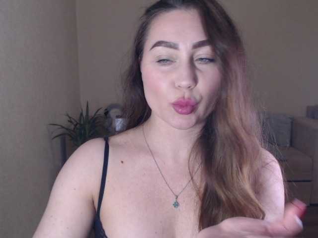 bigstarxxx's BongaCams show and profile