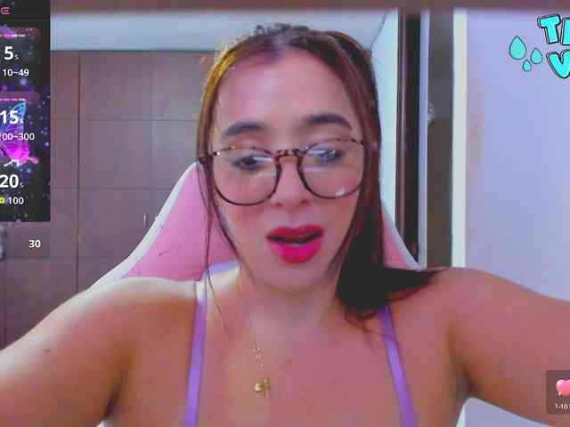 HUGETITS90XX webcam