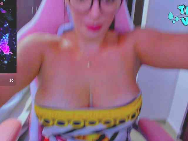 HUGETITS90XX