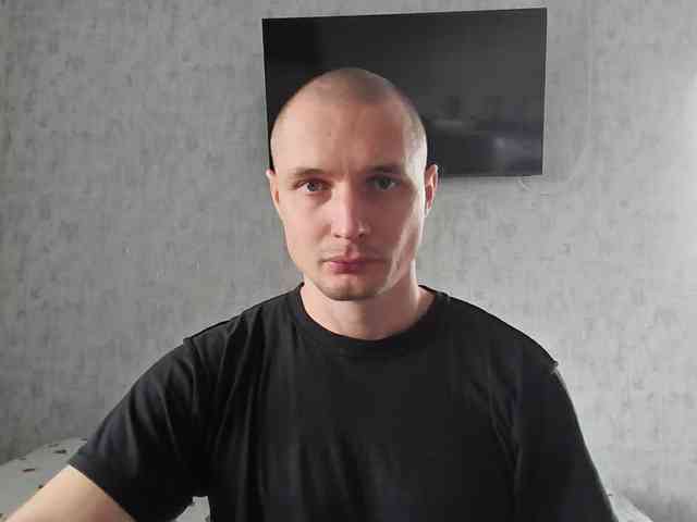 Y_y's cam show statistics and live stream