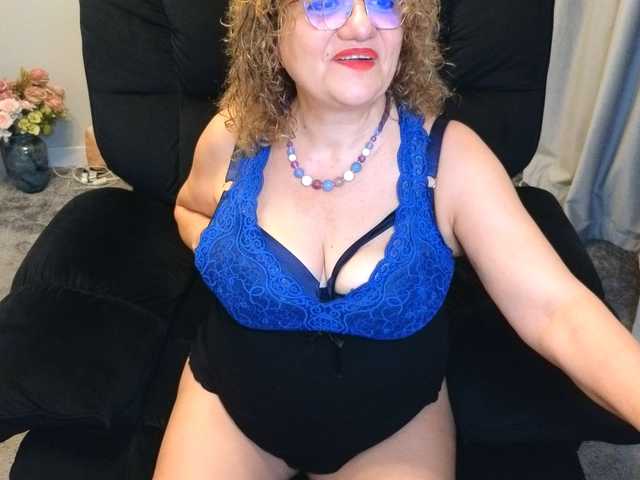 maggiemilff68 live webcam show
