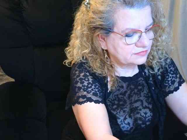 maggiemilff68 webcam