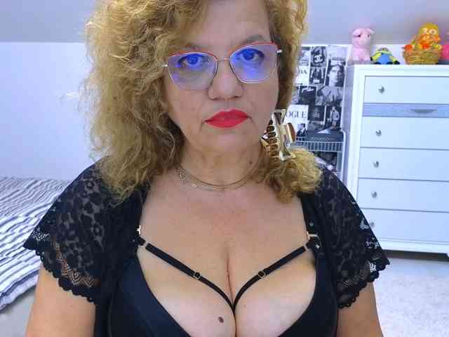 maggiemilff68 maggiemilff68