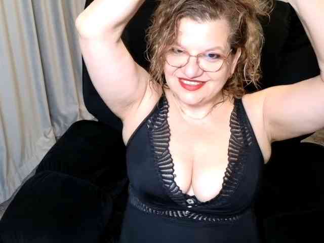 Modèle: maggiemilff68
