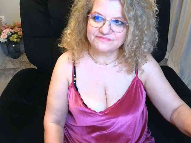 maggiemilff68 webcam