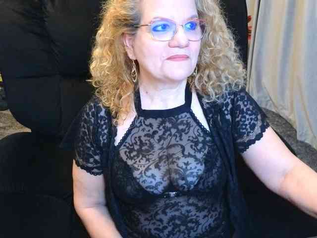 maggiemilff68 webcam