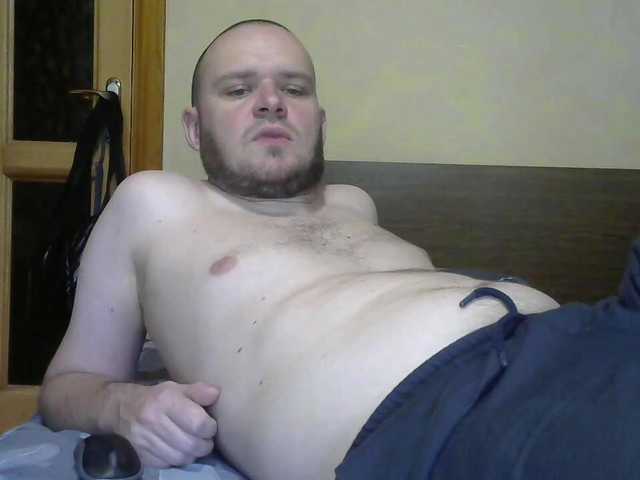 model_777 — live male cam