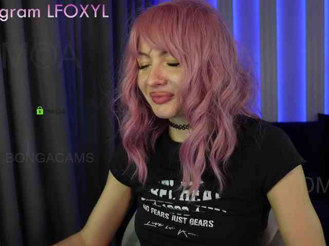 -Foxy- webcam